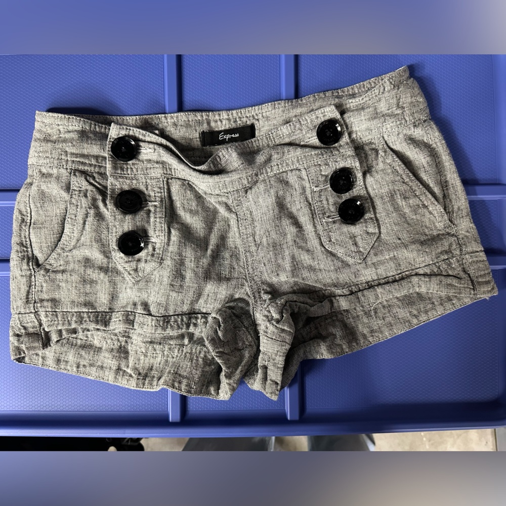 Express Black Button Gray Women's Shorts